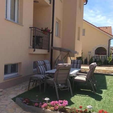 Apartments Lipovica Sukošan Dış mekan fotoğraf
